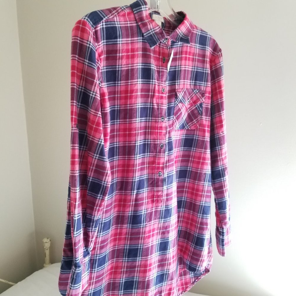 J. Crew Women S Button Down EUC
